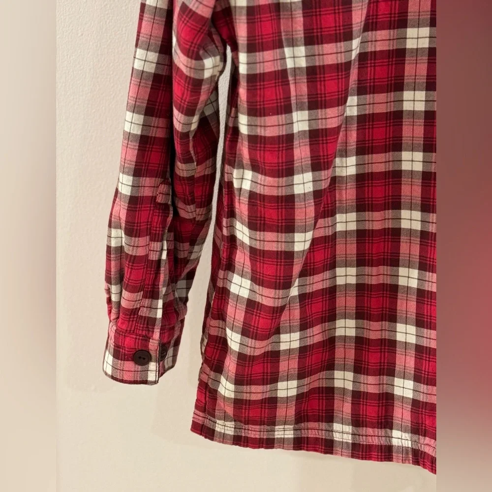 L.L. BEAN • Red & White Plaid Kids Button Down Shirt